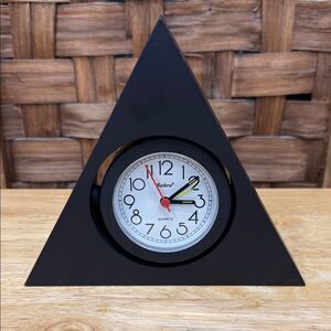 Vintage 80’s Sabre Triangle Quartz Clock with Swinging Pendulum